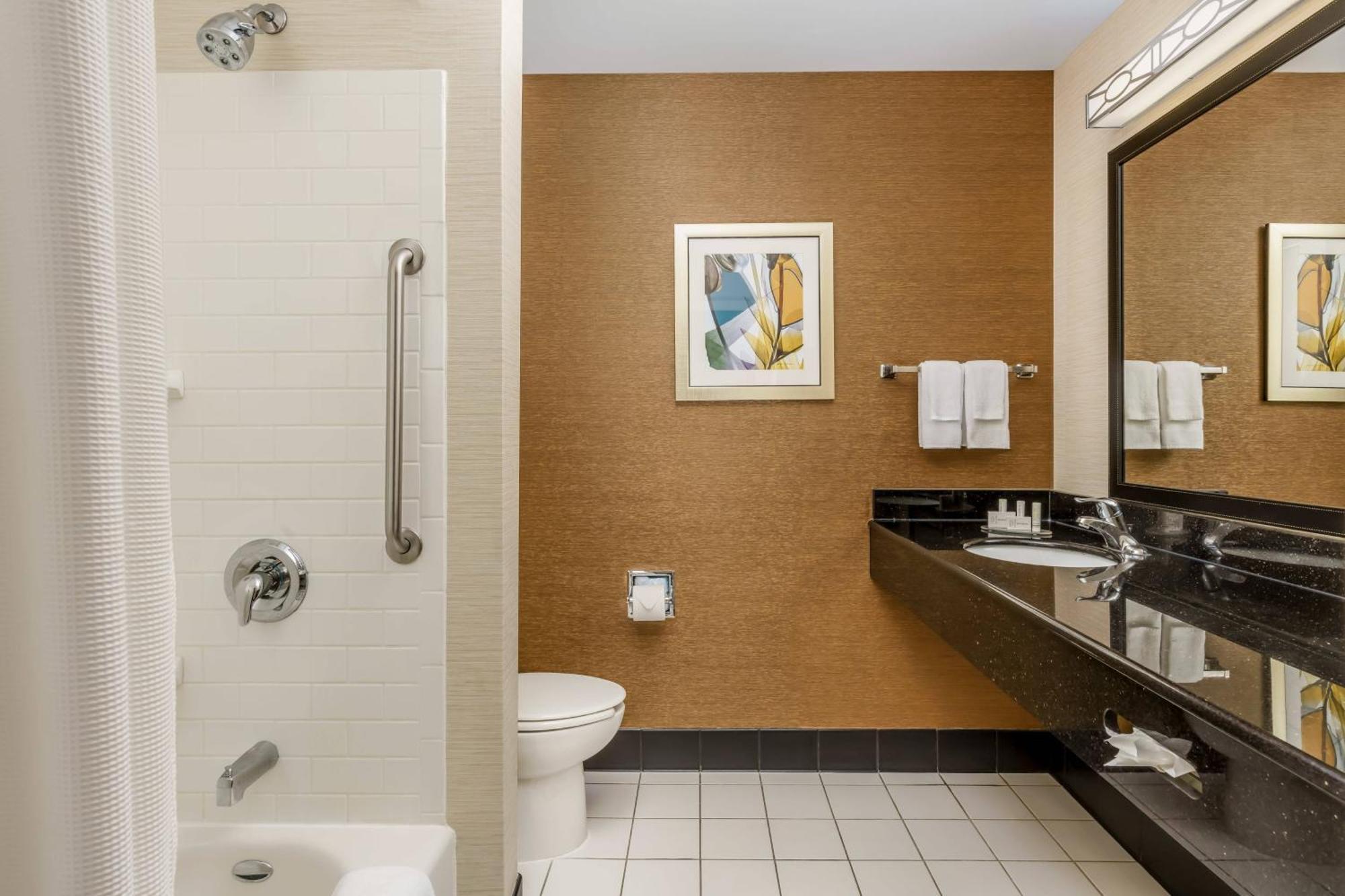 Fairfield By Marriott Peoria East Hotel Exterior foto